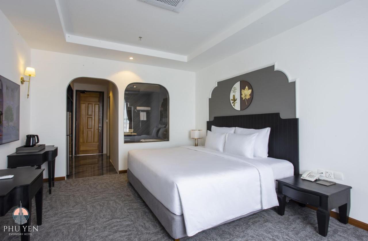 Phu Yen Everyday Hotel Tuy Hoa Exterior photo