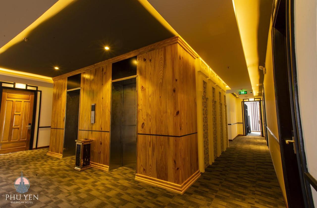 Phu Yen Everyday Hotel Tuy Hoa Exterior photo