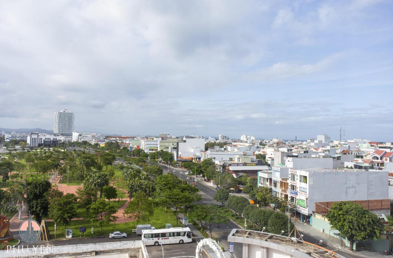 Phu Yen Everyday Hotel Tuy Hoa Exterior photo