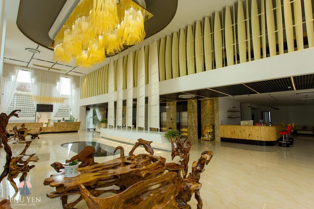 Phu Yen Everyday Hotel Tuy Hoa Exterior photo