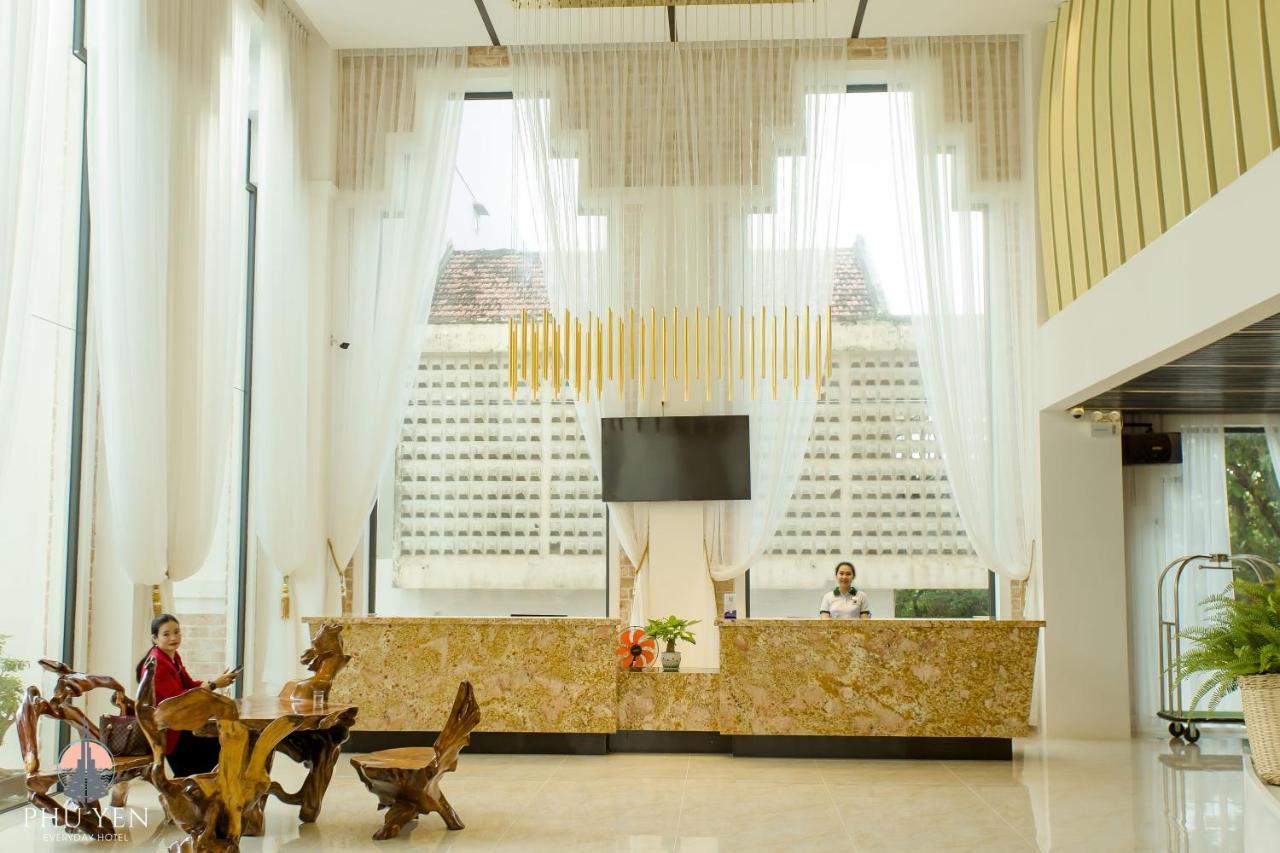Phu Yen Everyday Hotel Tuy Hoa Exterior photo